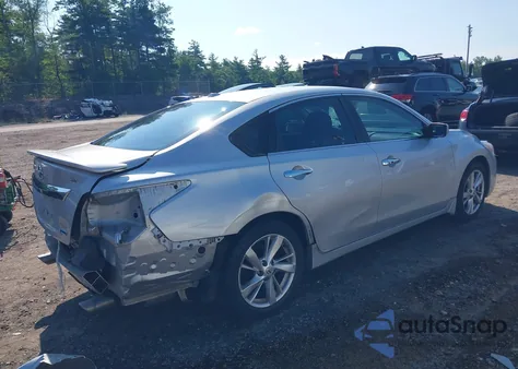 2014 Nissan Altima 2.5 Sv из США, поврежденный, VIN 1N4AL3AP2EC105482